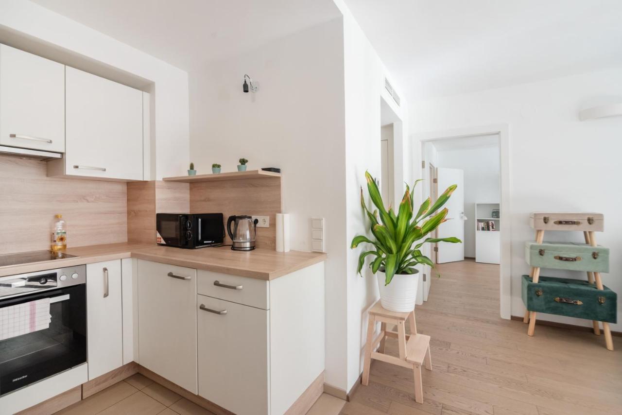 Immersed Into Vienna'S City Life And Yet A Retreat, Minimum 30 Nights Buitenkant foto