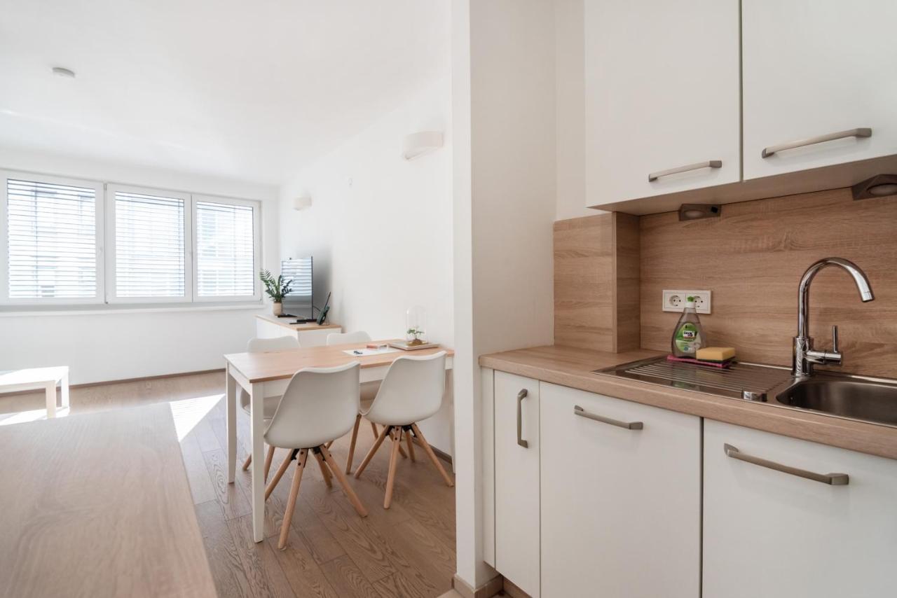 Immersed Into Vienna'S City Life And Yet A Retreat, Minimum 30 Nights Buitenkant foto